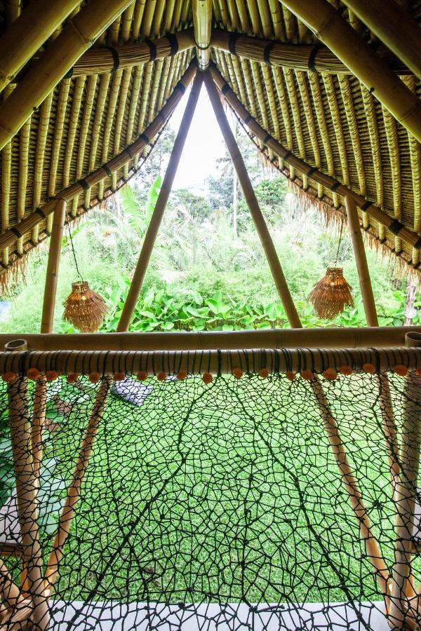 Balikayanas Bamboo House - Miggiell House Karangasem (Bali)