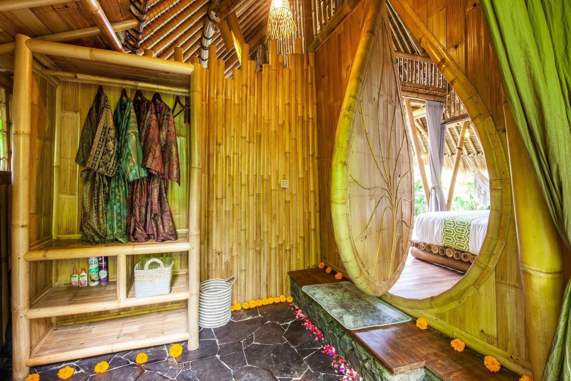 Balikayanas Bamboo House - Miggiell House Villa *