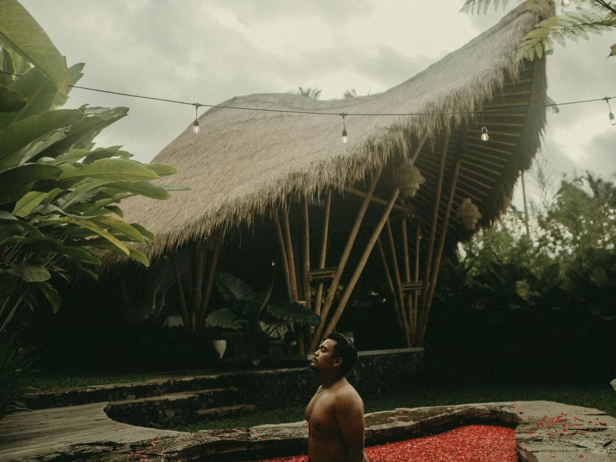 Balikayanas Bamboo House - Miggiell House Villa *